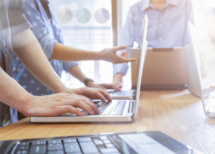 冷熱沖擊試驗箱對塑膠件開裂風險的評估方法